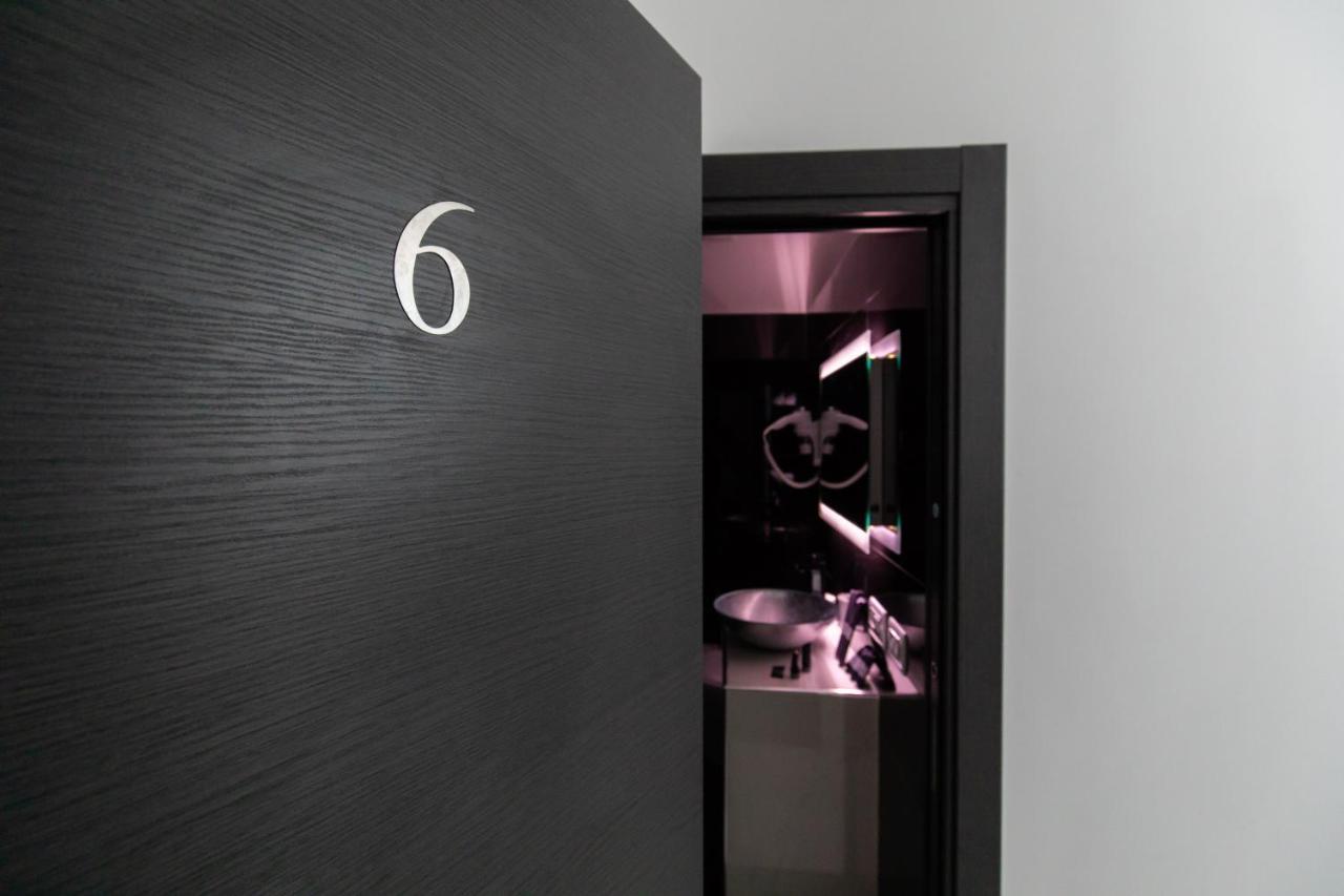 Tiffany & Babylon Luxury Stay Neapel Exterior foto